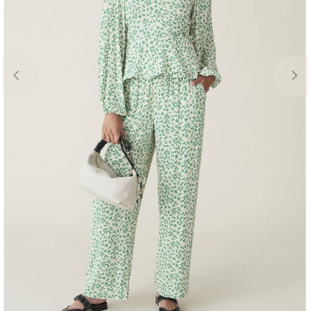 Ganni Crepe Floral Green Wide Pants Trousers in Floral Print Viscose 38/ US 6